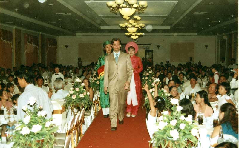 Modok takes the stage at a Vietnamese wedding reception